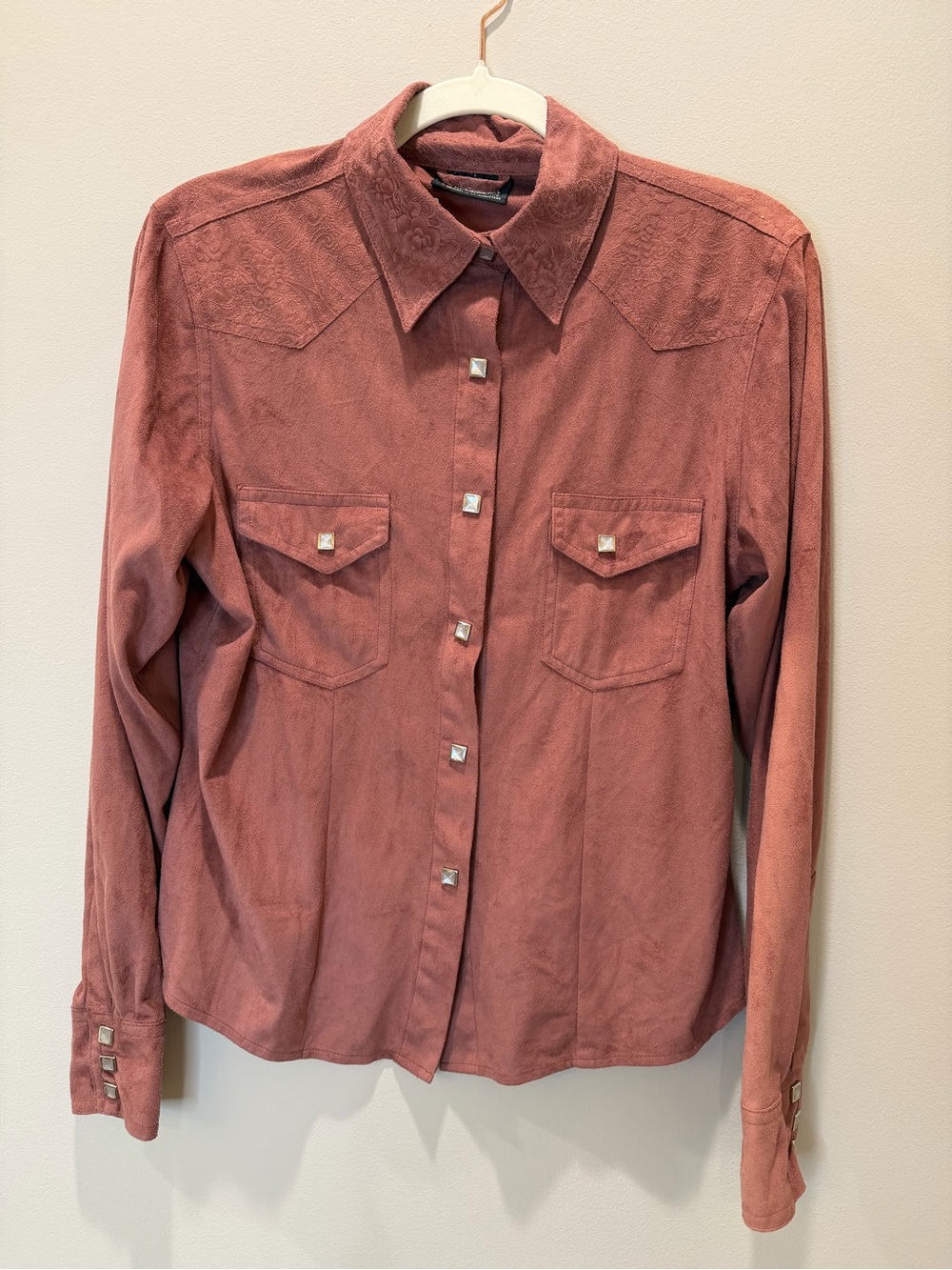 Outback Trading Company Women’s Western Shirt – Dusty Rose Paisley
